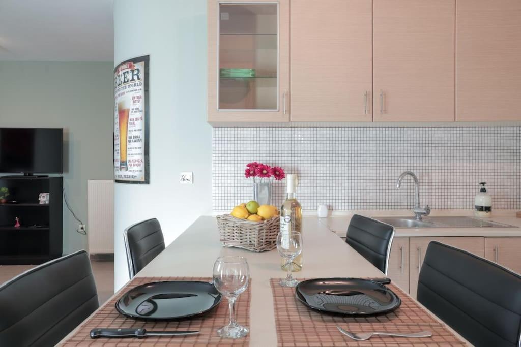 Apartament 5 Min From Papageorgiou Free Indoor Parking Saloniki Zewnętrze zdjęcie